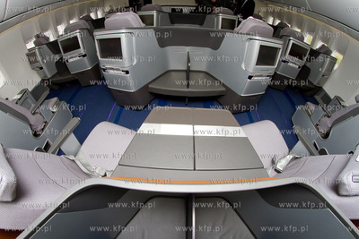 Lotnisko im. Lecha Walesy w Gdansku - Rebiechowo. Wnetrze...