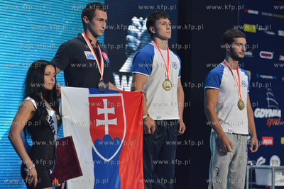 W ostatnim dniu odbywajacych sie w Hali Sportowo -...