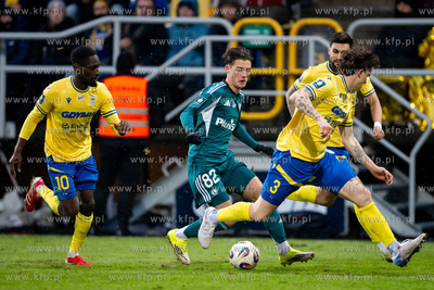 PKO Ekstraklasa: Arka Gdynia - Legia Warszawa n/z Kacper...