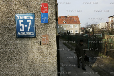 W Gdansku mozna znalezc nazwy ulic rodem z PRL, np...