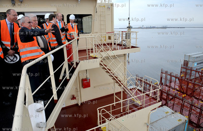 Terminal DCT w Gdansku. Prezydent Lech Walesa, z Prezydentem...