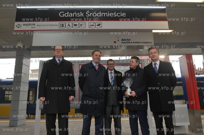 Oficjalne uruchoinienie nowej trasy kolejki SKM Gdansk...