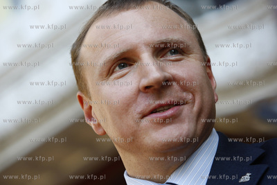 Sopot. Konferencja prasowa sopockiego PIS z udzialem...