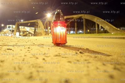 Uroczystosci rocznicowe pod pomnikiem Ofiar Grudnia...