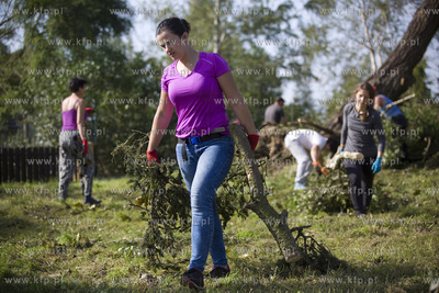Skutki nawałnicy, która z piątku na sobotę przeszła...