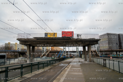 Zaspa. Rozbiórka kładki nad al. Rzeczypospolitej...
