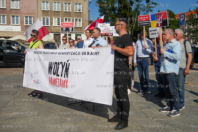 Targ Rybny w Gdańsku Protest aktywistów z Fundacji...
