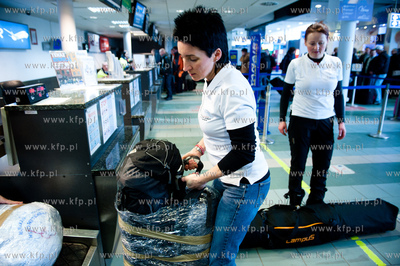 Gdansk Rebiechowo. Lotnisko im. Lecha Walesy. Wylot...