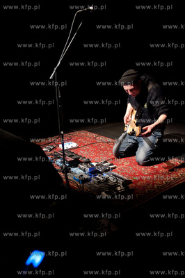 Gdansk. Klub Plama. Koncert Bajzel Supersam. Czlowiek...