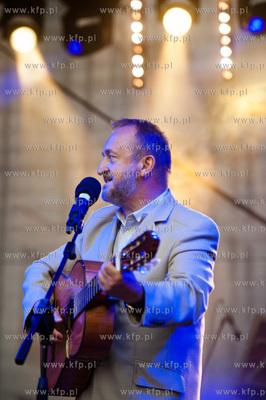 Gdansk. Targ Rybny. Szantowy koncert konkursowy pt...