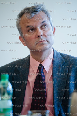 Gdansk. Pomorski Urzad Wojewodzki. Sala Kominkowa....