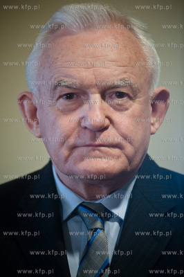 Gdansk. Biuro Lecha Walesy. Spotkanie Leszka Millera...