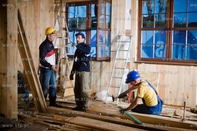 Skarszewy. Proba zbudowania drewnianego kosciola w...