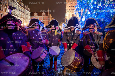 Gdansk. Dlugi Targ. Uroczyste zapalenie swiatelek na...