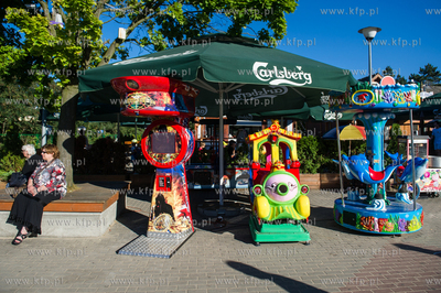 Gdansk. Letni wypoczynek na plazy miejskiej Stogi....