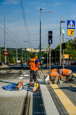 Gdansk. Ostatnie dni budowy linii tramwajowej na Morene....