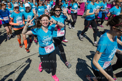 Gdynia. Bulwar Nadmorski. Bieg Kobiet - Zawsze Pier(w)si,...