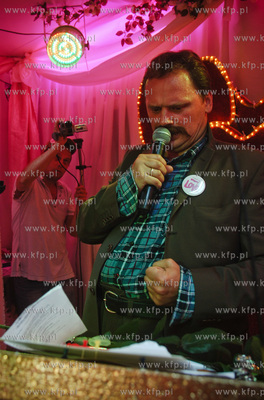 Swiatynia Milosci autorski projekt Robert Rumasa i...