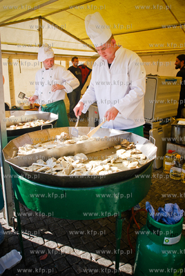 Targ Weglowy w Gdansku - VIII Gdanskie Swieto Pieroga.
27.09.2009
Fot....