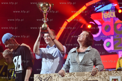 Gdansk. Plac Zebran Ludowych. Festiwal MTV Gdansk Dzwiga...