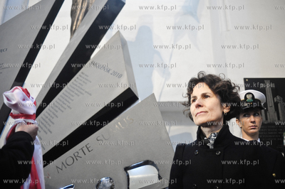 Odsloniecie pomnika ku pamieci ofiar katastrofy Smolenskiej...