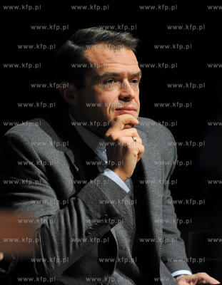 Teatr Wybrzeze-Scena Kameralna w Sopocie. Konwencja...