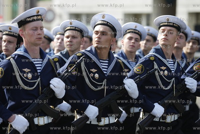 Rosja, Kaliningrad. Parada z okazji 68 rocznicy zwyciestwa...