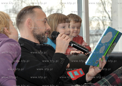 Sopot. Zatoka Sztuki. Spotkanie z cyklu Czytamy Dzieciom....