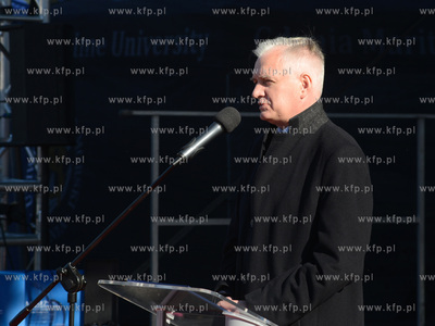 Na Molo Poludniowym w Gdyni zainaugorowano rozpoczecie...