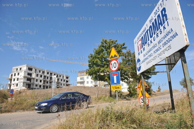 Budowa osiedla Leszczynowego przez firme Domesta na...