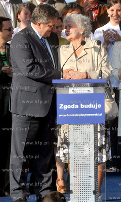 Zakonczenie kampanii wyborczej kandydata na urzad Prezydenta...