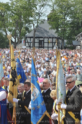 Pielgrzymka i odpust Matki Boskiej Krolowej Kaszub...