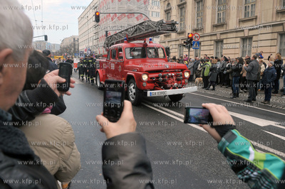 Gdynskie Urodziny Niepodleglej. Parada Niepodleglosci...