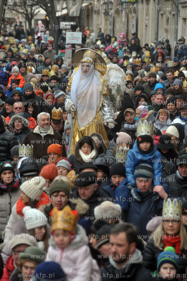 Orszak Trzech Kroli przeszedl ulicami Gdanska. 06.01.2015...