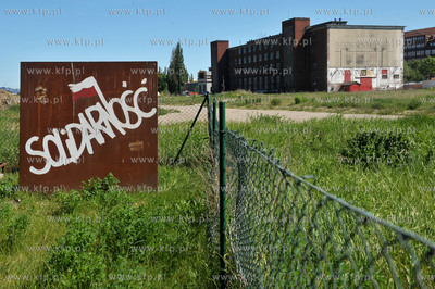 Gdansk. Tereny byłej Stoczni Gdanskiej. widzine zl...