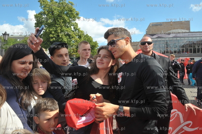 Final turnieju pilkarskiego Coca-Cola Cup na Targu...