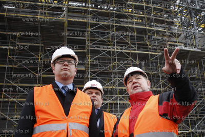 Gdansk. Budowa stadionu pilkarskiego PGE Arena. Nz...
