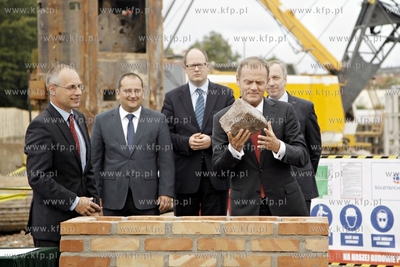 Gdansk. Uroczystosc wmurowania kamienia wegielnego...