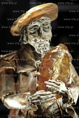 Amber Expo. Targi bursztunu Ambermart. Nz stoisko firmy...