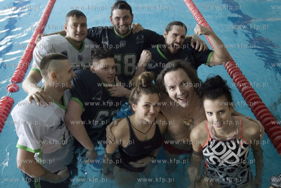 W ramach Maratonu Pływackiego Ekiden 2015 Akademia...