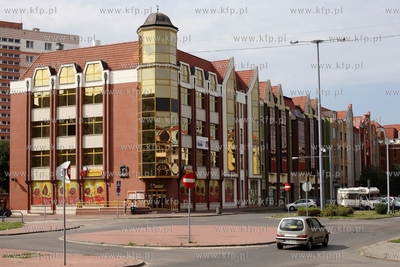Gdansk. Zespol budynkow Artus Park przy ul. Dlugie...