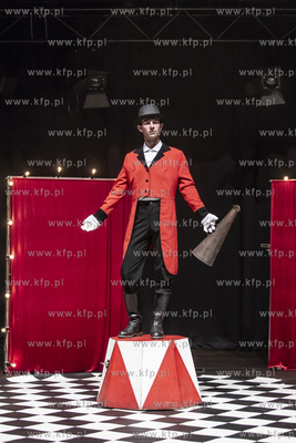 Festiwal Świat Mało Znany. Przegląd teatralny w...