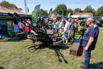 Giżycko. Wojewódzkie obchody święta Wojska Polskiego....