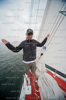 Jacht Operon Racing klasy Eko 60. Kapitan Jachtowy...