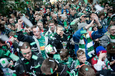 Gdansk. Galeria Przymorze. Prezentacja I druzyny Lechii...