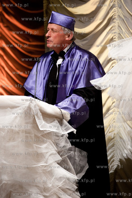 Gdansk. Scena Teatralna Kontakt w Domu Technika NOT.
Dusza...