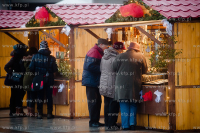 Sopot. Plac Przyjaciol Sopotu. Jarmark Bozonarodzeniowy.
14.12.2013
fot....