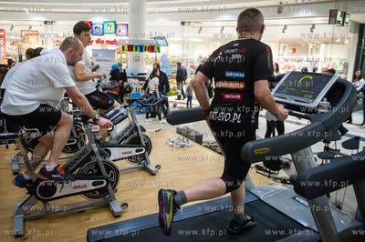 Gdansk. Centrum Handlowe Galeria Baltycka. 24 godzinna...