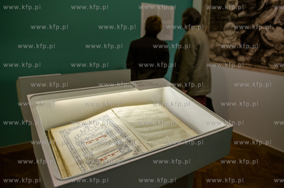 Gdansk. Oliwa. Palac Opatow. Oddzial Sztuki Nowoczesnej...