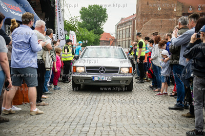 Gdansk. Targ Weglowy. XV Zlot Zabytkowych Mercedesow.
28.05.2016...